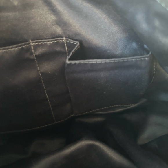 Coach NWOT Poppy Navy Denim Signature Optic Large Tote - Picture 8 of 14